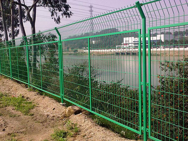 框架护栏网