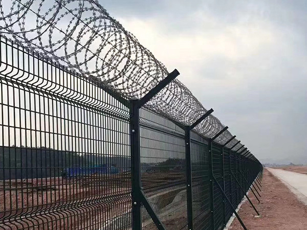 机场护栏网